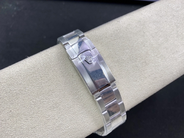 激安ロレックス着用イメージ